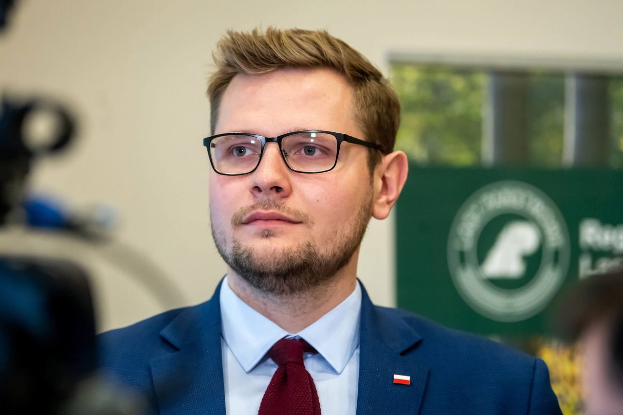 Koronawirus w Polsce. Zarażony minister środowiska Michał Woś wypowiedział się nt. wyborów prezydenckich