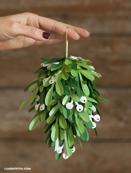 Paper Mistletoe Ball