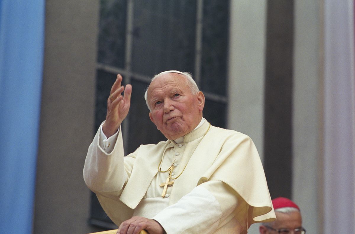 Jan Paweł II patronem Europy? Chce tego kardynał Dziwisz