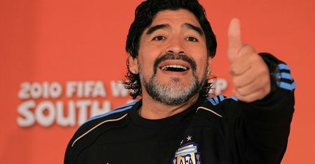 Maradona chciał pozywać Konami, a będzie... ambasadorem przyszłych odsłon PES