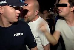 Rzucał się na policjantów, postawiono mu zarzuty. Teraz przerywa milczenie