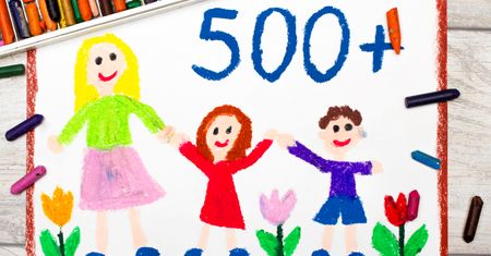 "500 plus" na pierwsze dziecko. Terminy - nowelizacja ustawy