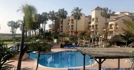 Tragedia na Costa del Sol. Rodzina utopiła się w hotelowym basenie