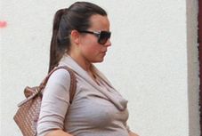 Wielki brzuch Muchy - maluszek się niecierpliwi!