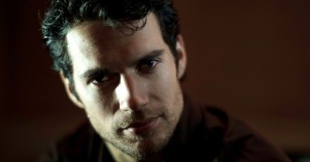 Niezdecydowany Henry Cavill