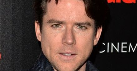 Christian Campbell z detektywem