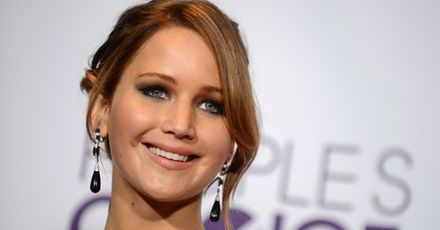 Jennifer Lawrence wypłakuje się mamie