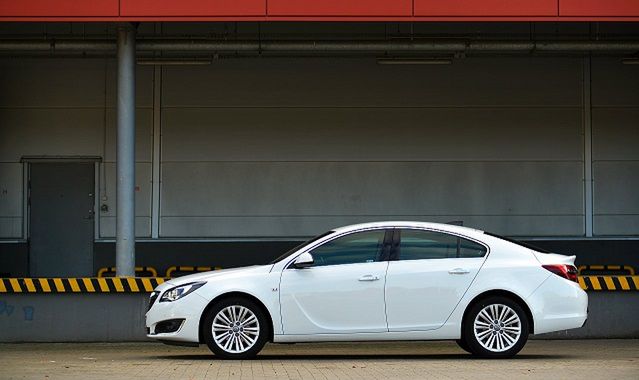 Opel Insignia 1.6 CDTi – moda na dowsizing