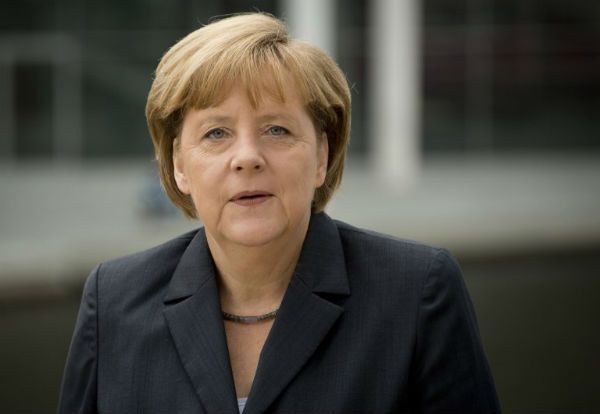 Angela Merkel: Amerykanie muszą przestrzegać naszego prawa