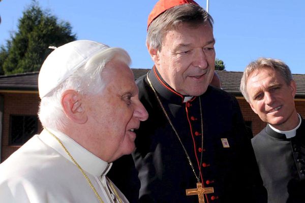 Ofiary księży pedofilów z Australii oburzone słowami kardynała Georga Pella
