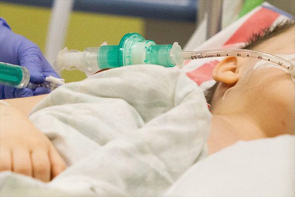 Lekarze walczą o życie wychłodzonego 2-latka z Małopolski