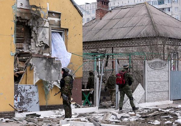 Petro Poroszenko: atak separatystów na Mariupol to zbrodnia przeciwko ludzkości