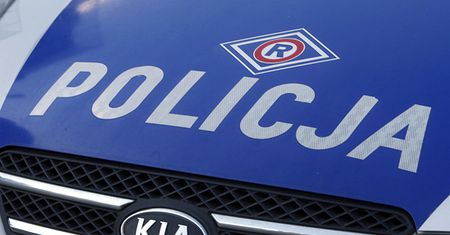 Siedlec Mały: zderzenie czterech pojazdów, troje dzieci zostało rannych