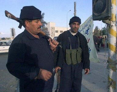 Irak uzbroił cywili do walki