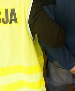 Pijany strzelił w kierunku drzwi z wiatrówki. Przebił wizjer i trafił sąsiada w oko