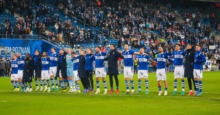 Lech Poznań remisuje z Legią Warszawy 1:1.