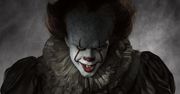 "To": Nie wiesz kto gra demonicznego klowna Pennywise'a? To syn znanego aktora