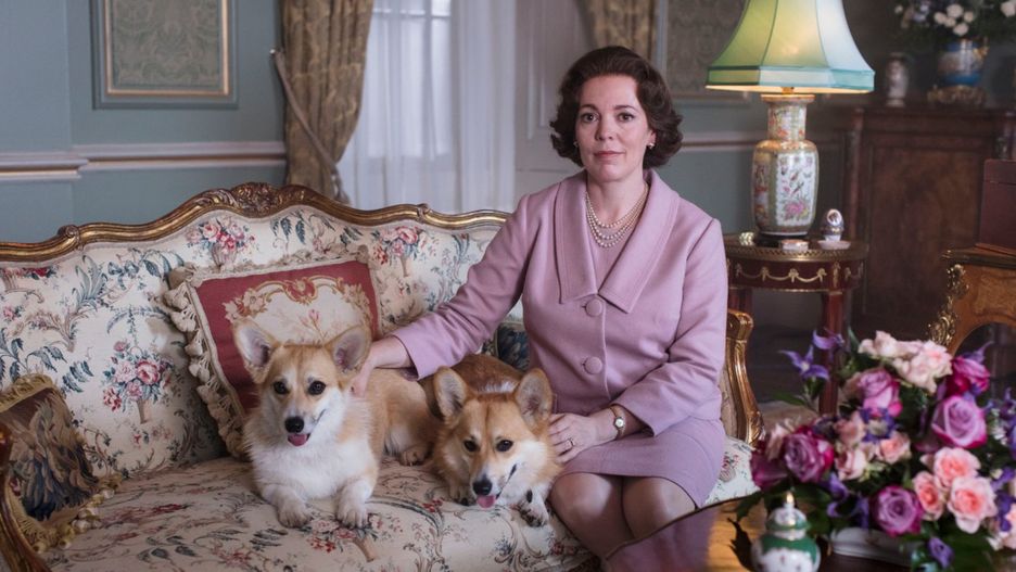 Olivia Colman jako królowa Elżbieta II w serialu "The Crown".
