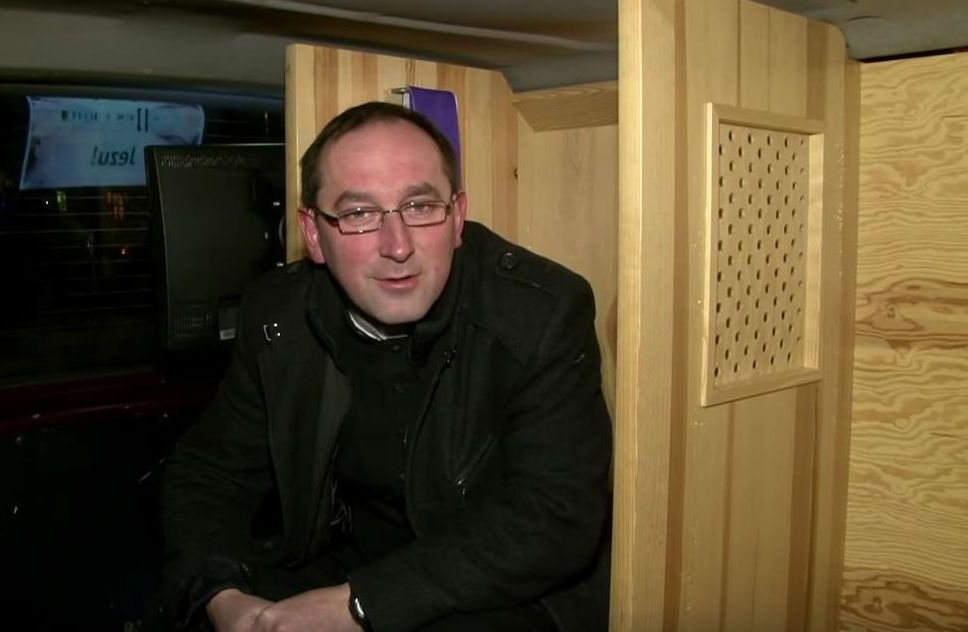 Mobilny konfesjonał i wyjątkowo zaangażowany spowiednik 