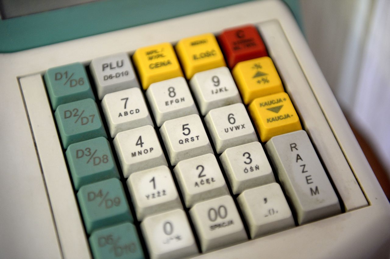 Kasy fiskalne online już od stycznia. Fiskus liczy na dodatkowe 10 mld zł w budżecie 
