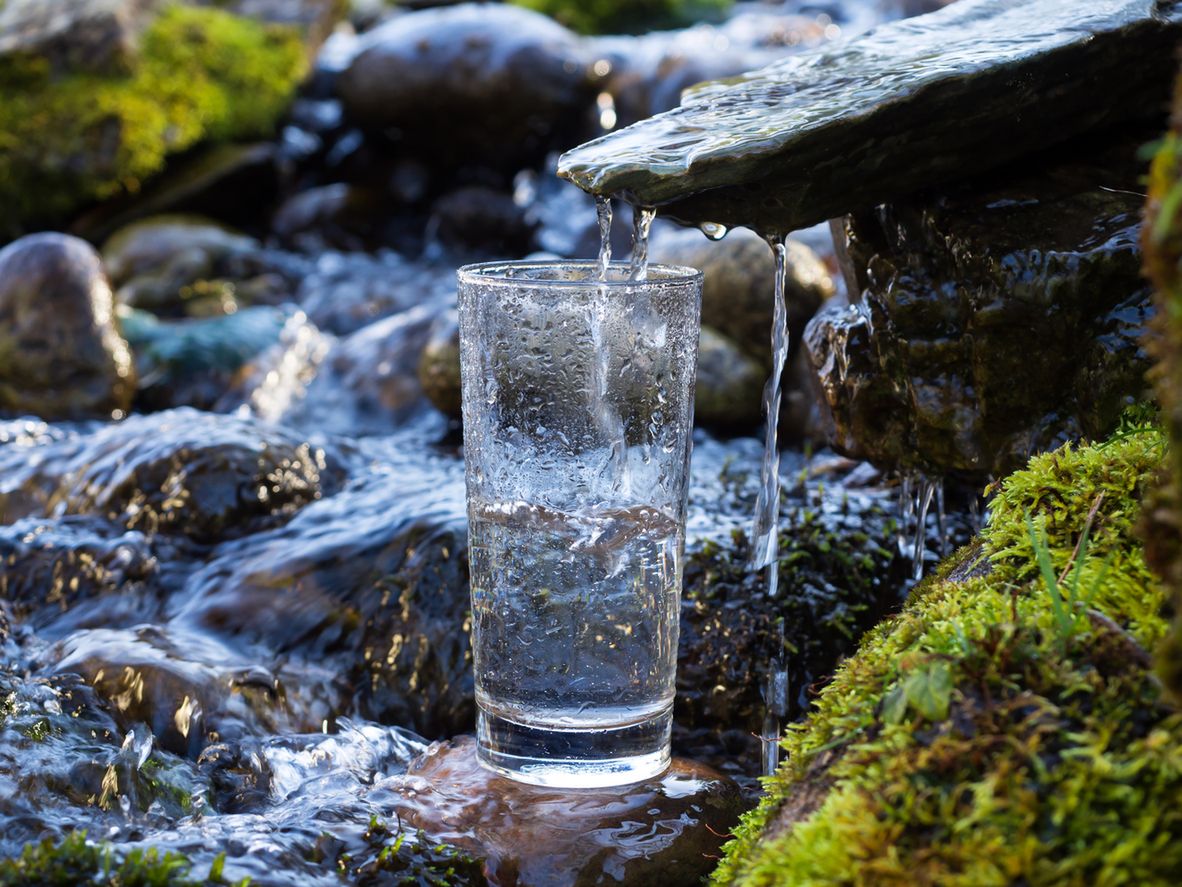 Woda termalna – dar natury dla wrażliwej cery