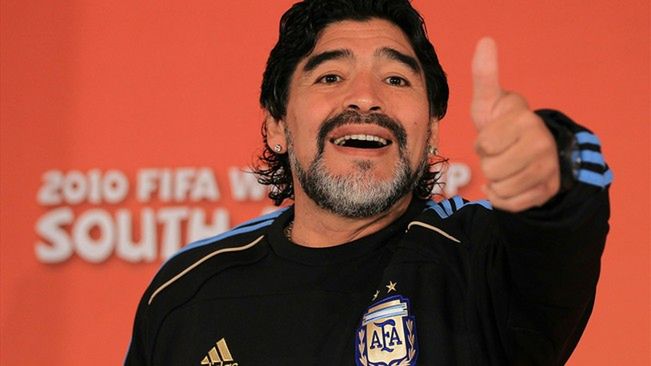 Maradona chciał pozywać Konami, a będzie... ambasadorem przyszłych odsłon PES