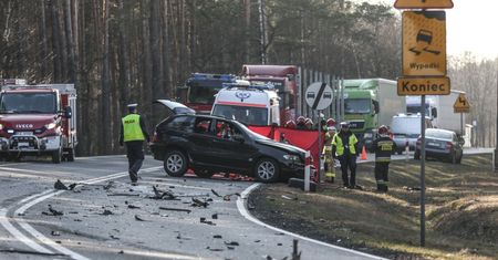 Bociąga: "Samochodowa rasa panów, czyli urodzeni mordercy" (Opinia)