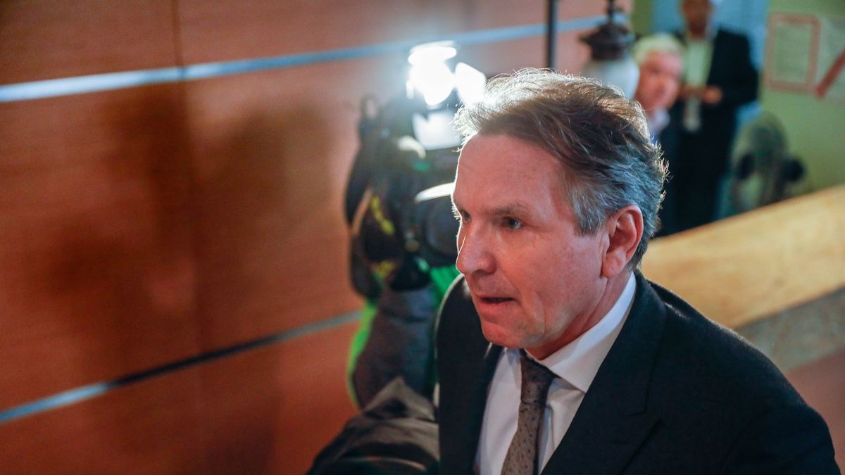 W warszawskiej prokuraturze Geralda Birgfellnera już nie ujrzymy. Przynajmniej do czasu wszczęcia śledztwa