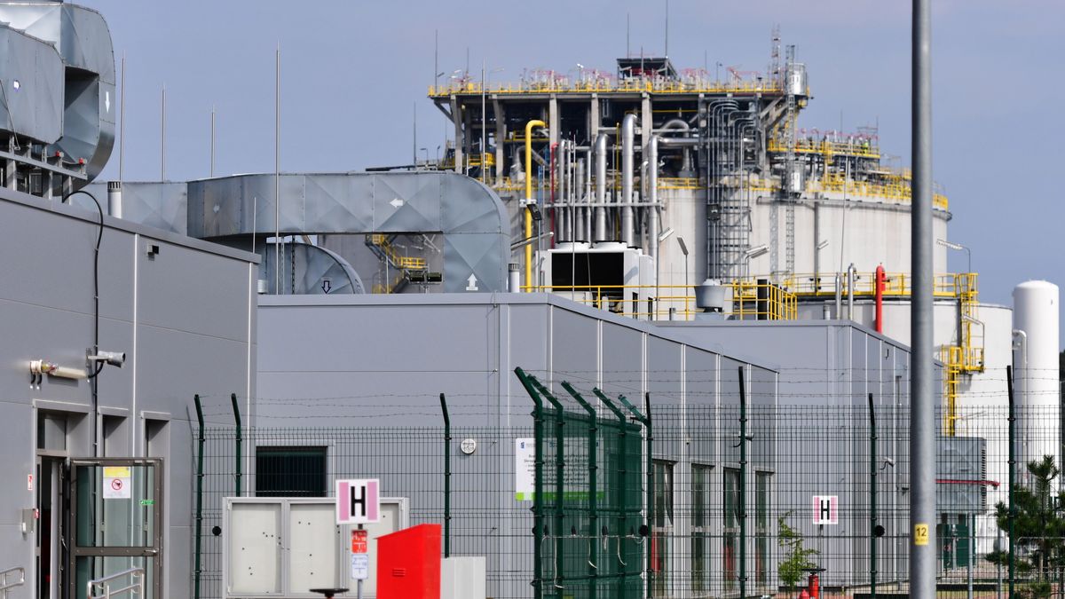 Pierwszy transport LNG przybił do Świnoujścia w 2015 roku. 