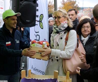 Lider AgroUnii: "Możemy powtórzyć akcję podmieniania importowanych warzyw i owoców na polskie"