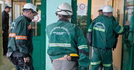 Przysypany górnik nie żyje. Wstrząs w kopalni