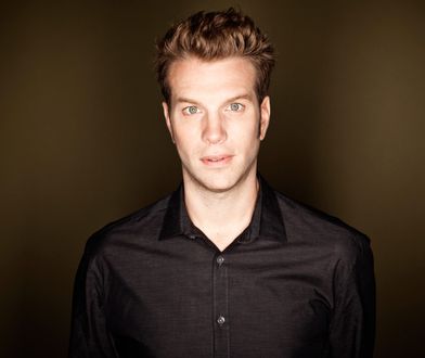 Anthony Jeselnik w Polsce: "Gdy byłem mały, myślałem, że jestem Polakiem. A później się okazało, że jednak miałem szczęście"