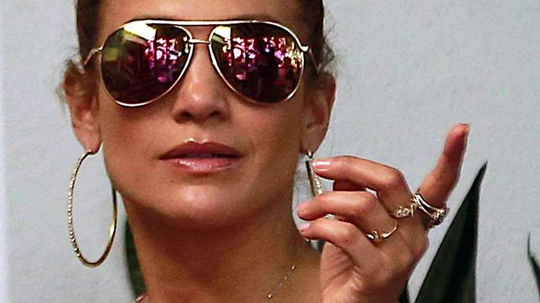 Jennifer Lopez jak kloszard