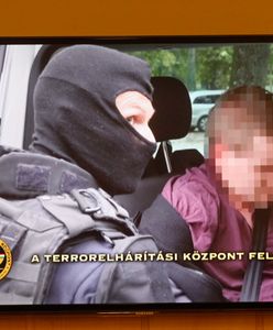 Dwaj policjanci ranni w eksplozji w centrum miasta. Sprawca żądał miliona euro