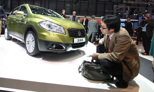 Suzuki SX4: nowy crossover segmentu C