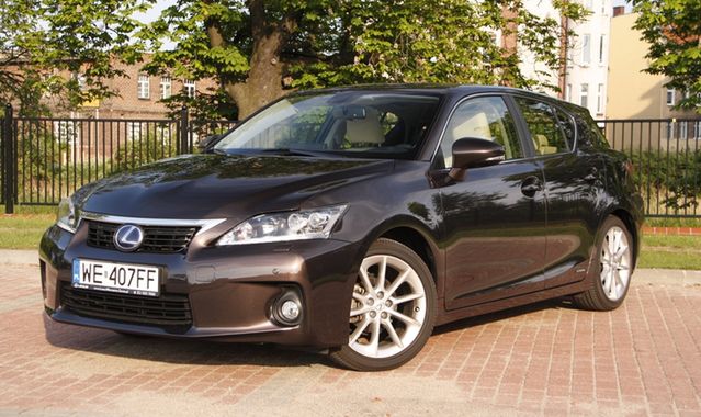 Nowy Lexus CT 200h w 2016 roku