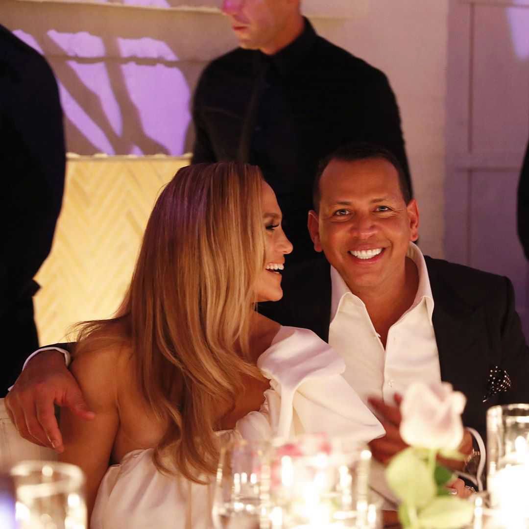 Jennifer Lopez i Alex Rodrigez wyprawili przyjęcie zaręczynowe