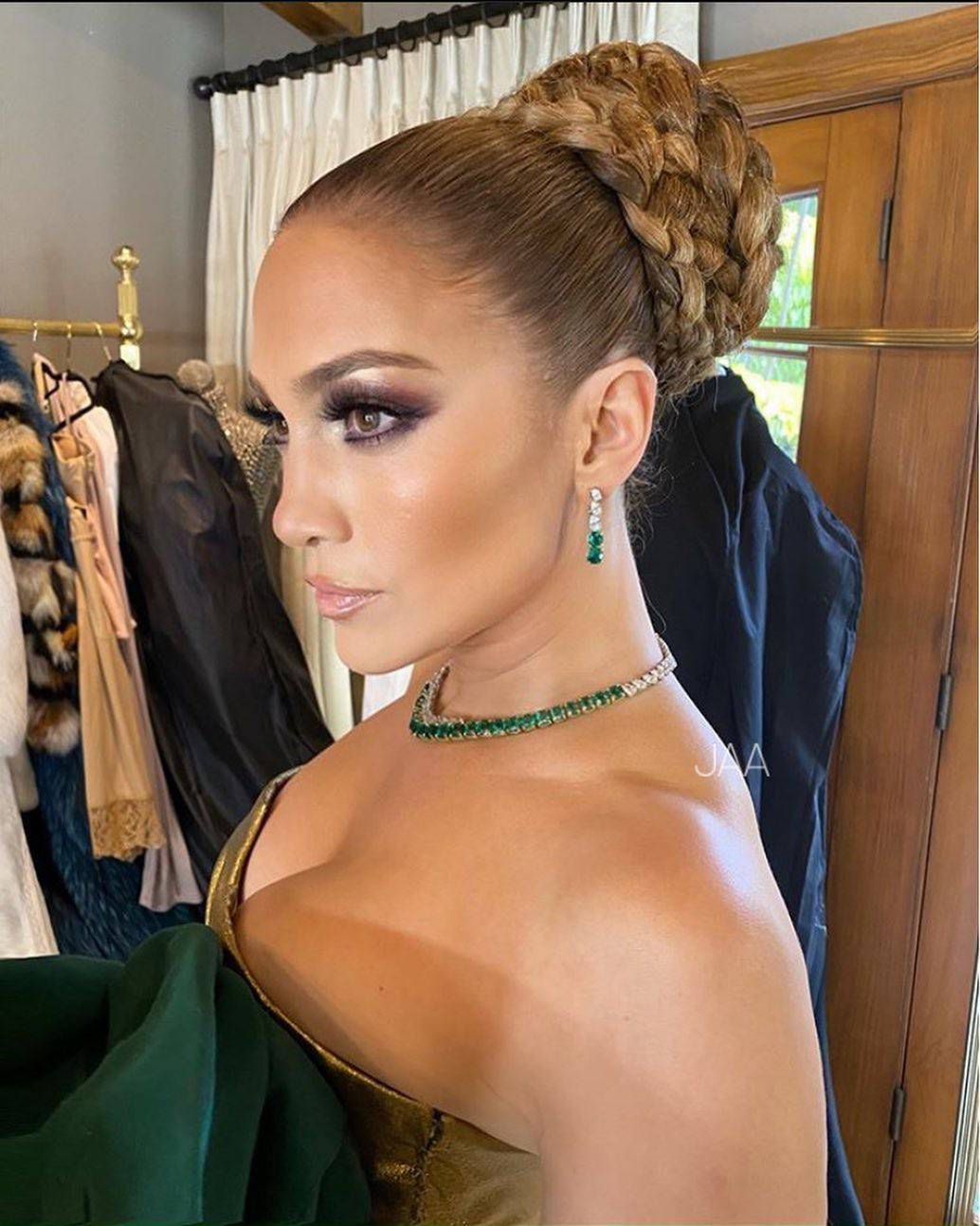 Fryzura Jennifer Lopez – Złote Globy 2020