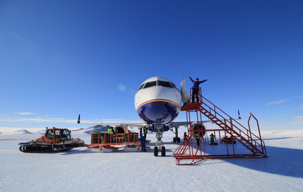 Boeing 757 na Antarktydzie