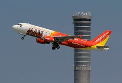 Stewardesy w bikini na pokładzie samolotu. VietJet Air lubi zaskakiwać