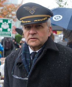 Setki tysięcy za odwołane loty. Prezes PLL LOT każe płacić strajkującym