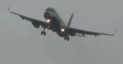 Manchester - dramatyczna próba lądowania airbusa
