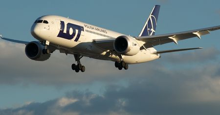 Z Polski do San Francisco, Pafos, Zadaru i Burgas. PLL LOT i Ryanair przedstawiają oferty
