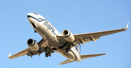Krzyczał, że uszkodzi samolot. Awaryjne lądowanie w Kansas City