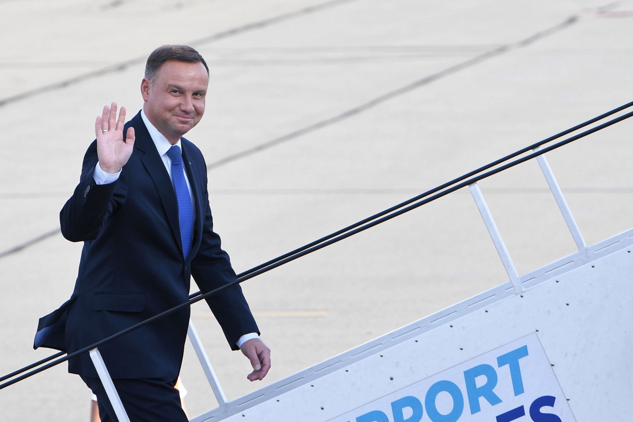 Andrzej Duda nie zainauguruje lotów nową maszyną dla VIP-ów