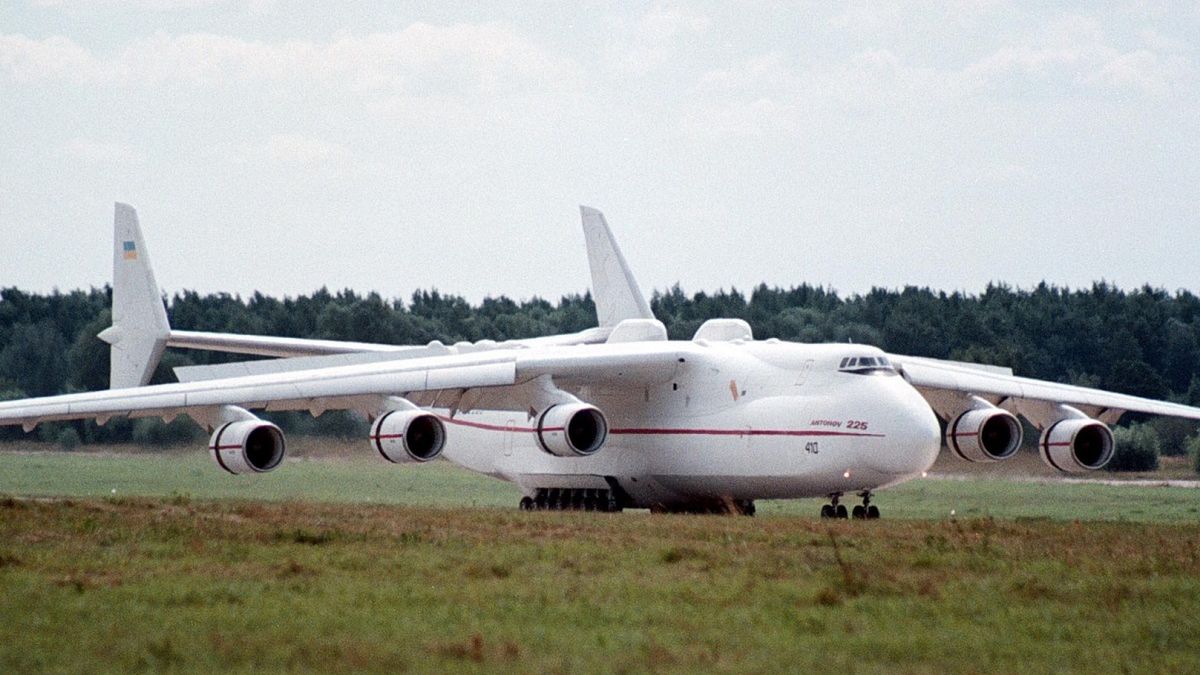 Antonow An-225 Mrija wyląduje w Polsce we wtorek z samego rana.