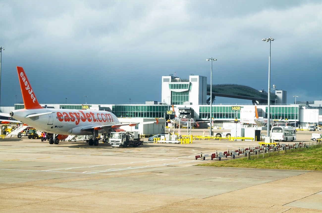 Interwencja policji na lotnisku Gatwick w Londynie