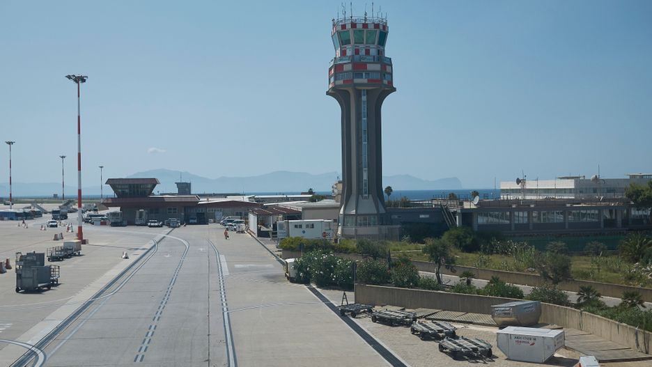 Rodzina Fosterów miała polecieć z Nicei do Londynu linią easyJet