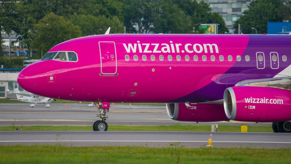 Cena minimalna nadania bagażu o wadze 10 kg zaczyna się od 9 euro (ok. 39 zł)