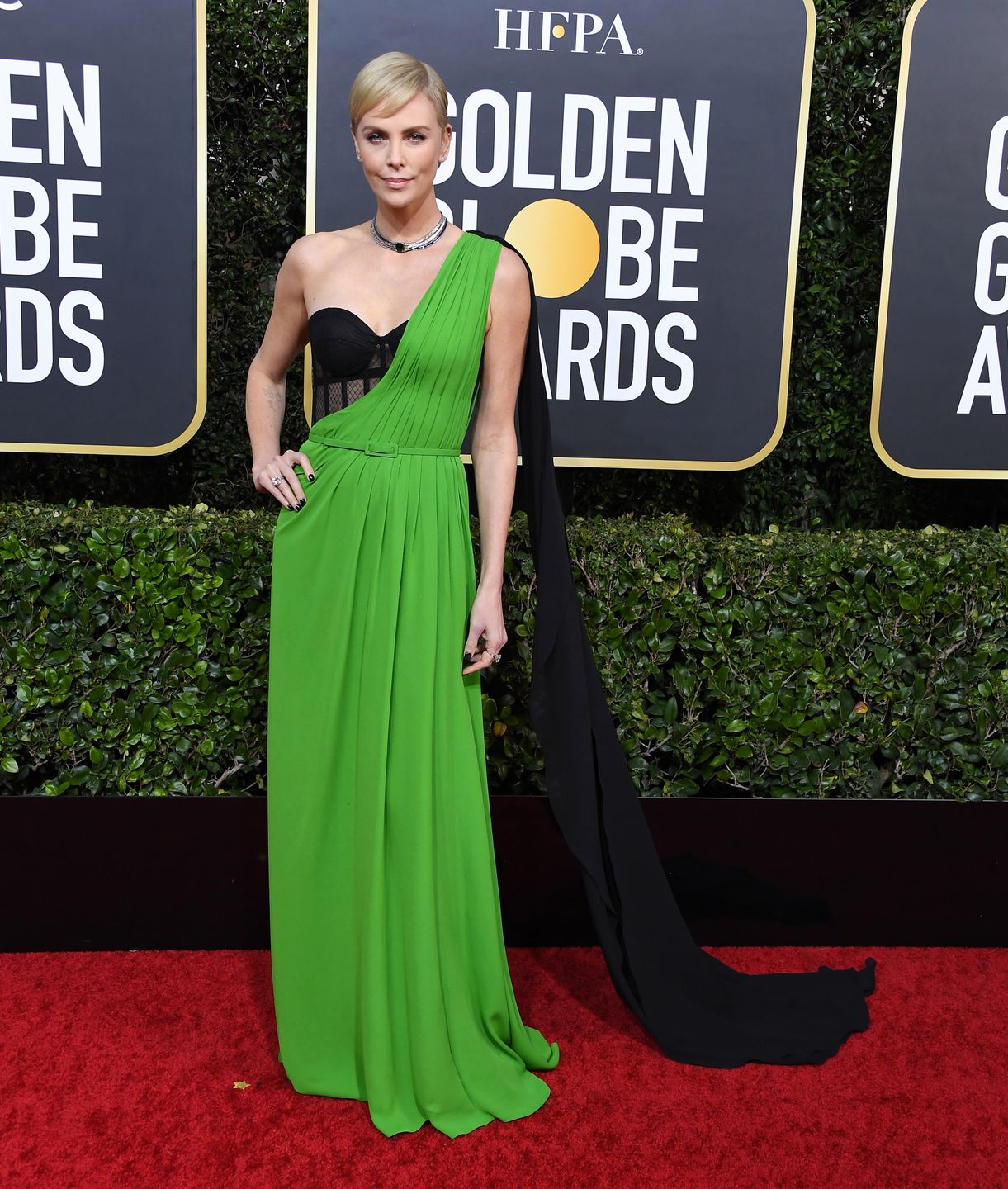 Charlize Theron w nietypowym stroju 
